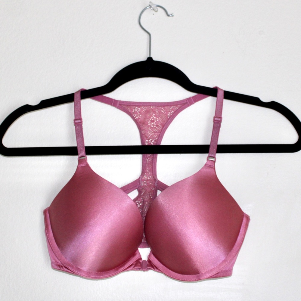 Victoria’s Secret Bombshell Plunge Size 32C